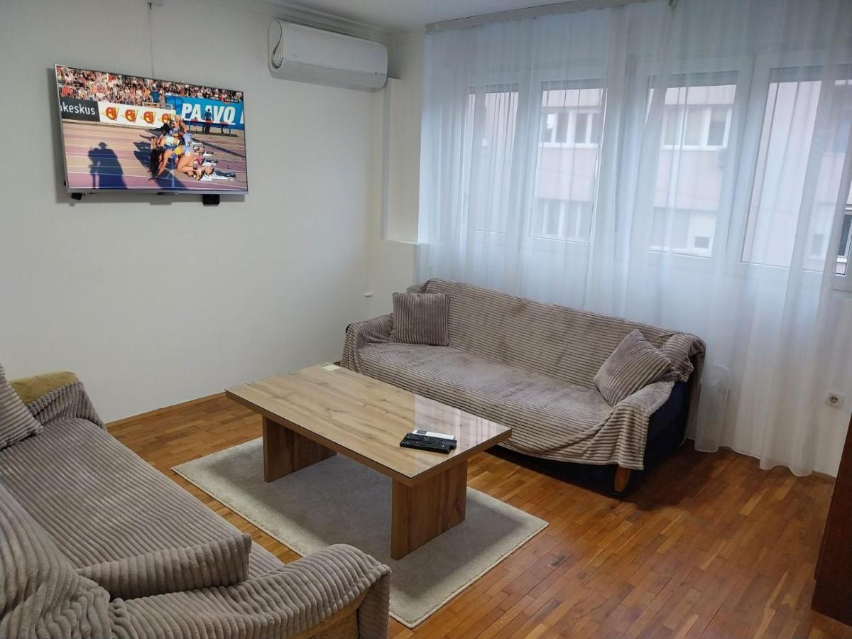 Apartment Balkanika Budget - Free Parking Belgrade Exterior photo