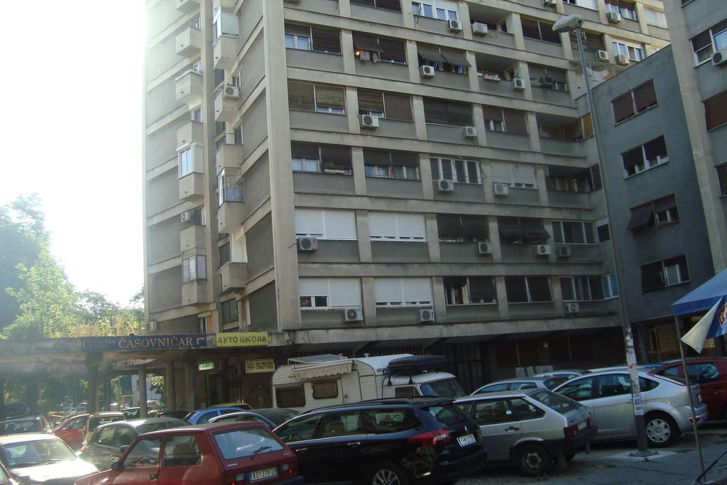 Apartment Balkanika Budget - Free Parking Belgrade Exterior photo